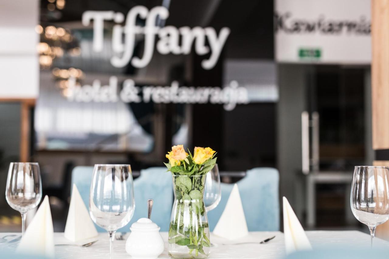 Hotel Tiffany Нове-Място-Любавске Экстерьер фото